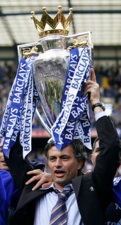 José Mourinho from the glory Chelsea days